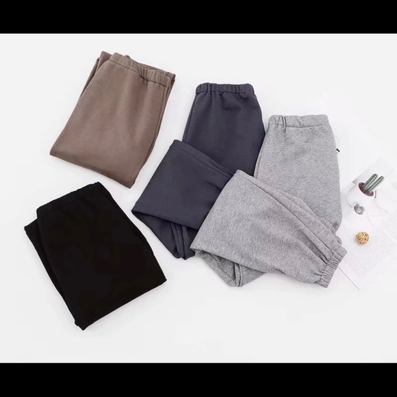 Available - Picture 5 of 13